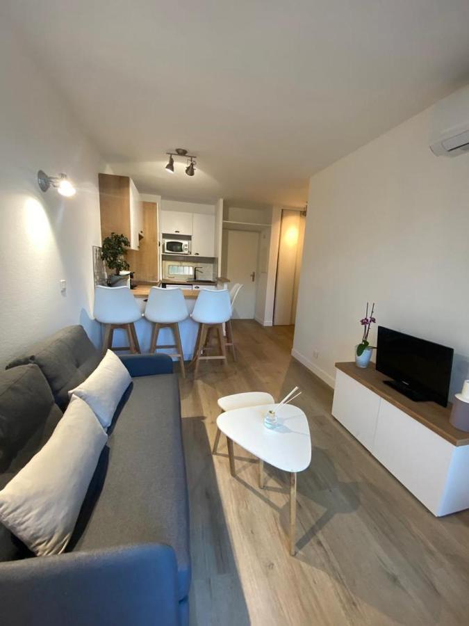 Appartement Avec Piscine 5 Min A Pieds Des Plages Vallauris Exterior foto
